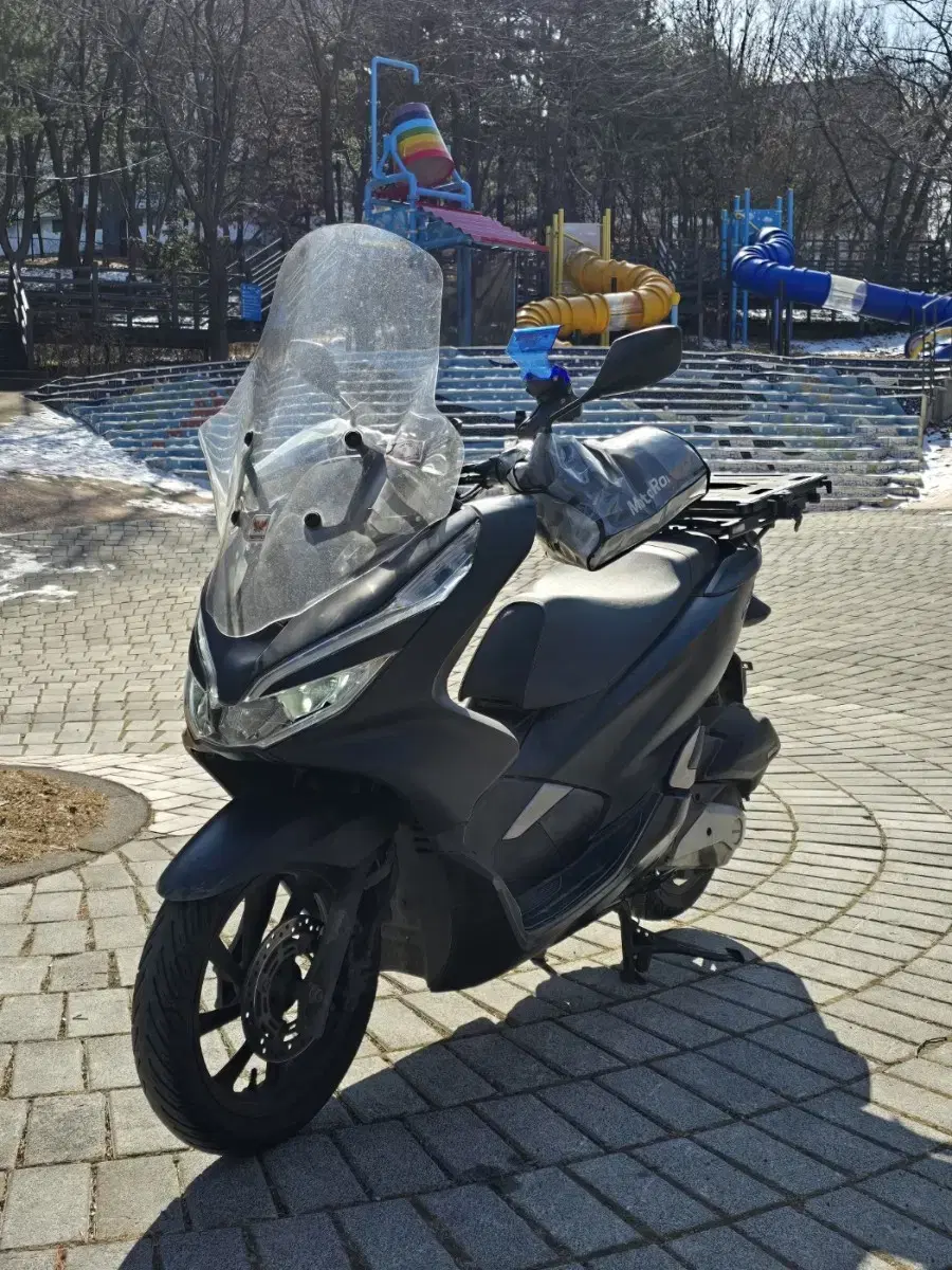 혼다 PCX125 20년식 더뉴모델 판매합니다